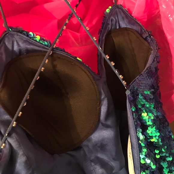 MoriLee by Madeline Gardner Sequin Blue/Green Prom - Picture 5 of 6